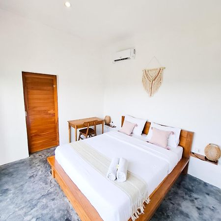 Turtle House Surf & Stay Airsatang Экстерьер фото